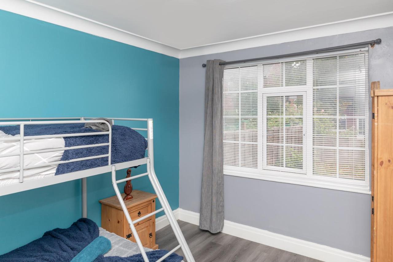 Leeds City Centre Spacious House Free Parking And Wi-Fi Luaran gambar