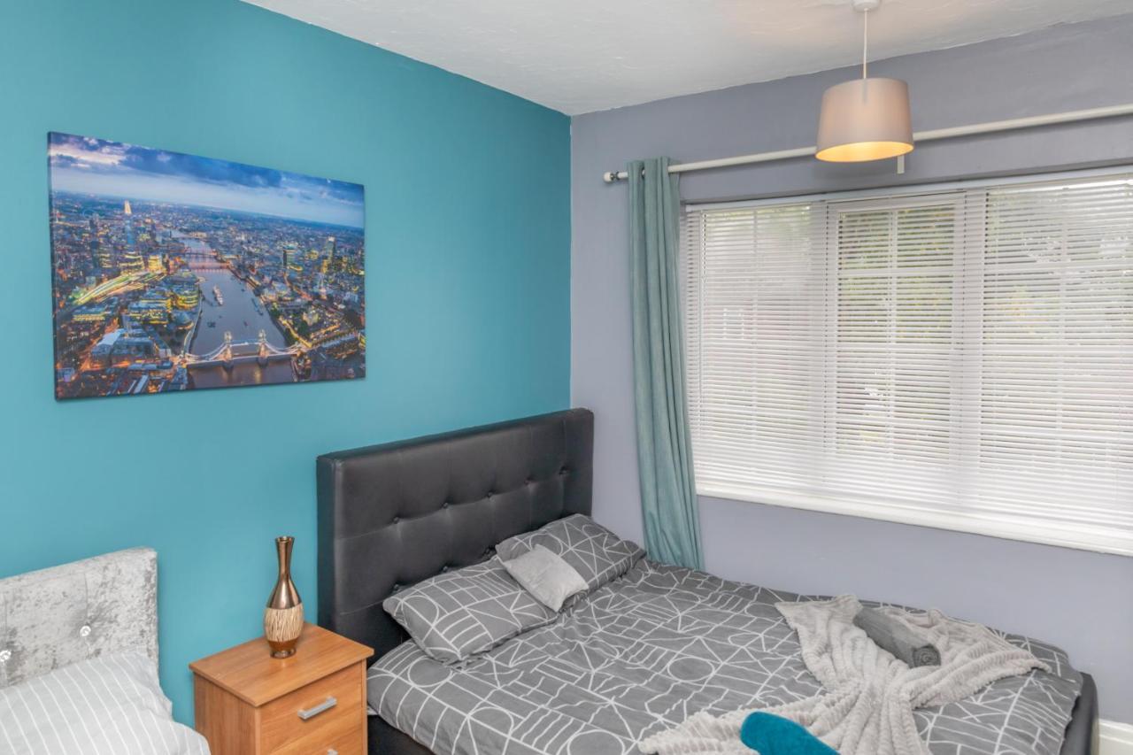 Leeds City Centre Spacious House Free Parking And Wi-Fi Luaran gambar