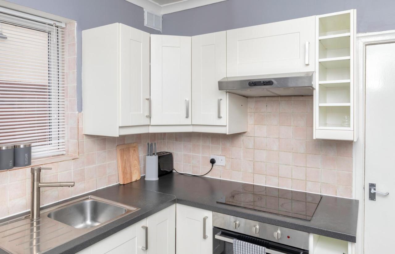 Leeds City Centre Spacious House Free Parking And Wi-Fi Luaran gambar